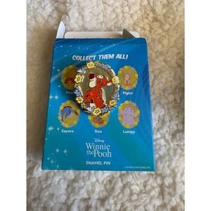 Disney Winnie‎ the Pooh Portrait Pin - Tigger